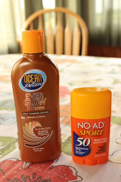 self tanning lotion and sunscreen